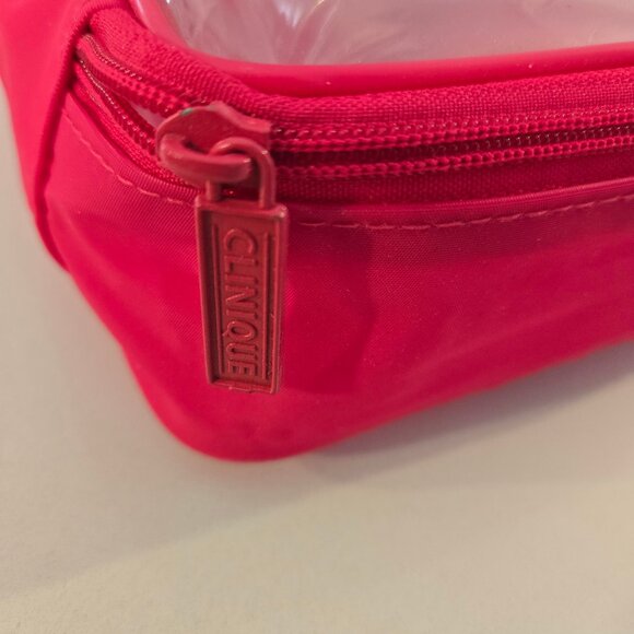 💥3/$24💥 Strawberry graphic zipper pouch organizer cosmetics makeup bag - Picture 4 of 11